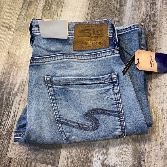 Silver Jeans Other - Silver jeans co zac straight leg blue jeans